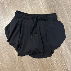 TOPSHOP ATHLETIC SKIRT WITH SHORT UNDERNEATH